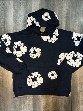 Black Floral-Print Hoodie Sweater for Men